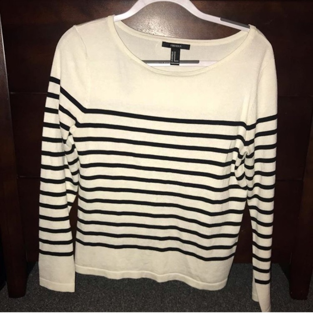 Forever 21 Sweater
